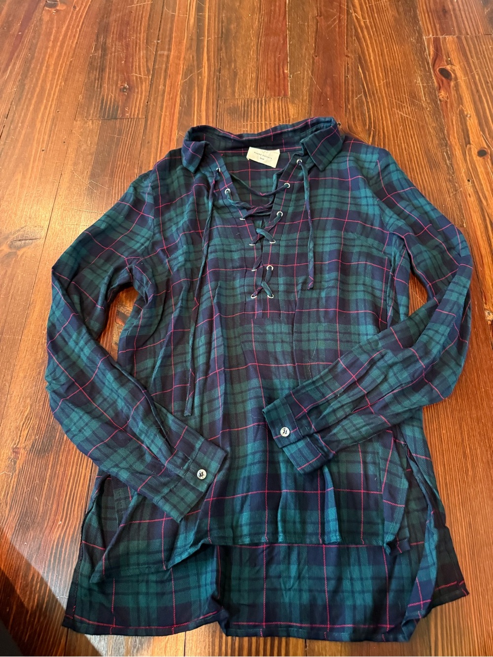 Lace-Up Plaid Tunic Blouse in Green and Navy